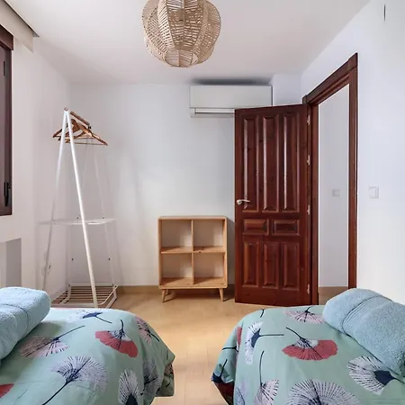 Holiday home Beautiful Duplex-city Center. Parking By The House Granada