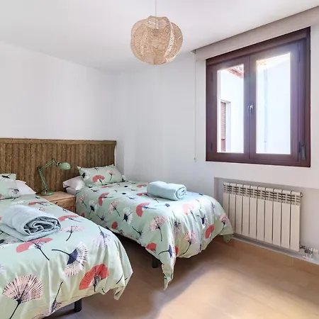 Holiday home Beautiful Duplex-city Center. Parking By The House