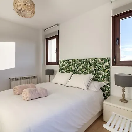Beautiful Duplex-city Center. Parking By The House Holiday home *